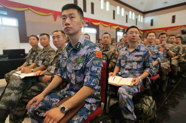 外媒评中国在马六甲海峡军演:彰显维护南海和