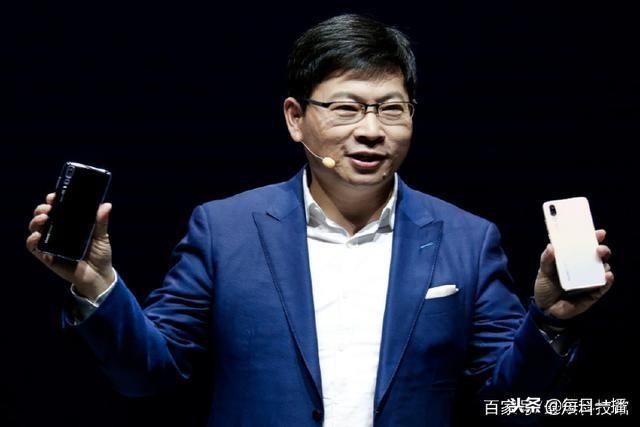 40岁以上程序员被猎头清退,华为:这种我们是也贱的陈翔闰土包笑表情图片