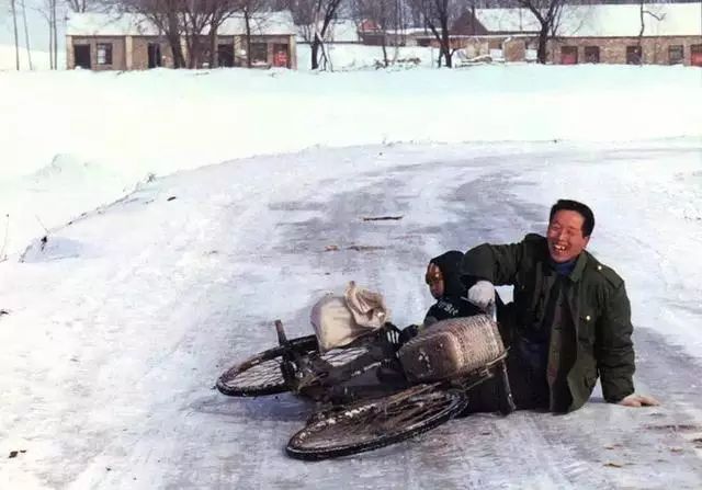 十六年前,济宁人走亲戚的老照片,瞬间感觉这才是过年!