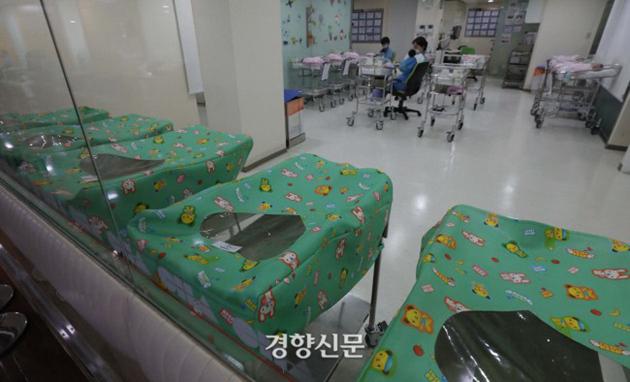 韩国“婴儿荒”持续！今年7月新生儿数再创新低