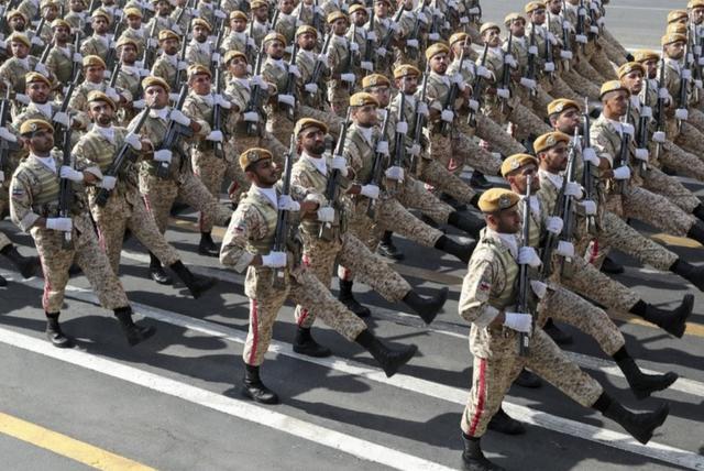 伊朗与沙特激烈对峙之时，两国的共同邻国发话：绝不会加入美舰队