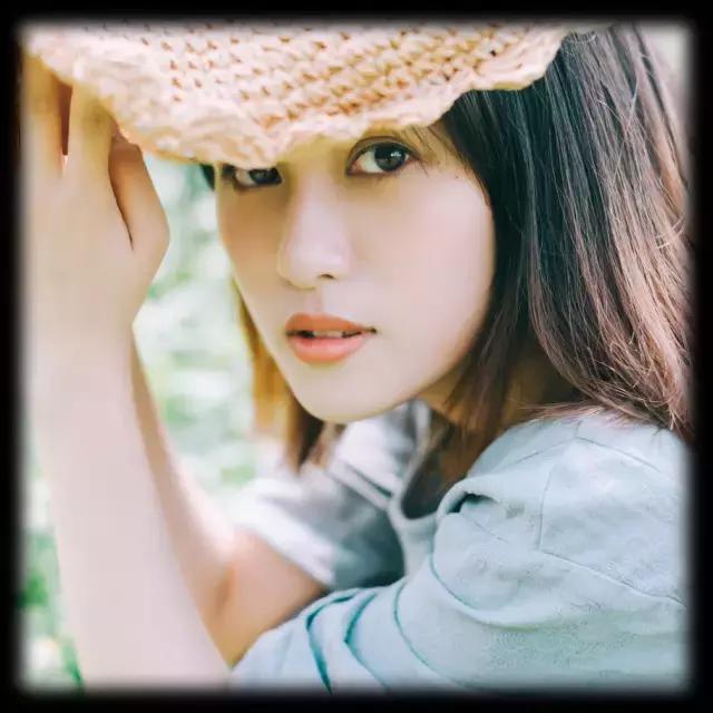 佳作有约@寂寞梧桐，不锁清秋