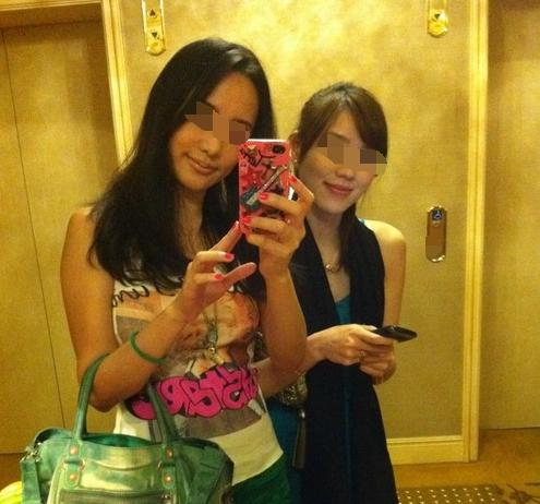 乡村阿飞■闺蜜结婚，我拿老公手机发红包祝福，收到回复后我恍然大悟