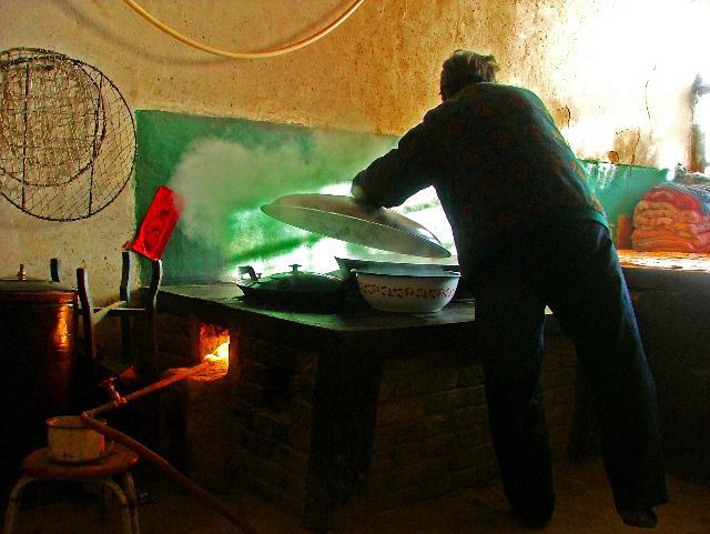 「8点故事」亲情的寄托，竟然在一条鱼身上，人要懂得感恩！