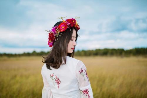 「幸福的拉拉」男人在这4个时候主动联系你，多半对你不是真心，别不在意