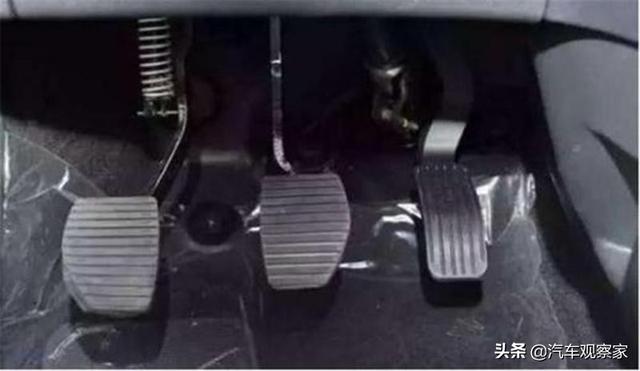 #汽车观察家#手动挡汽车的离合器过度磨损时有哪些表现？