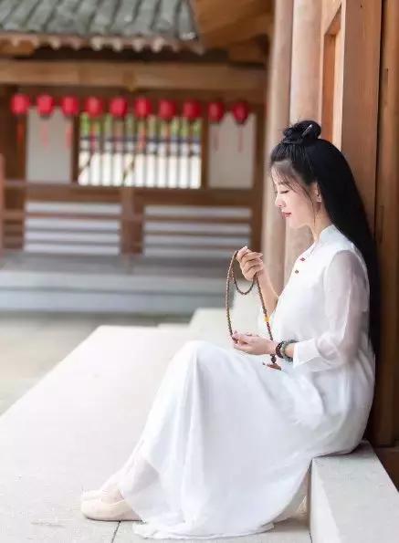 柠檬美文@善待妻子，她才是你一生的财富