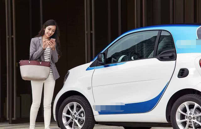 [汽车超级粉丝]共享汽车被“逼疯”了，车内发现不明液体，素质令人发指