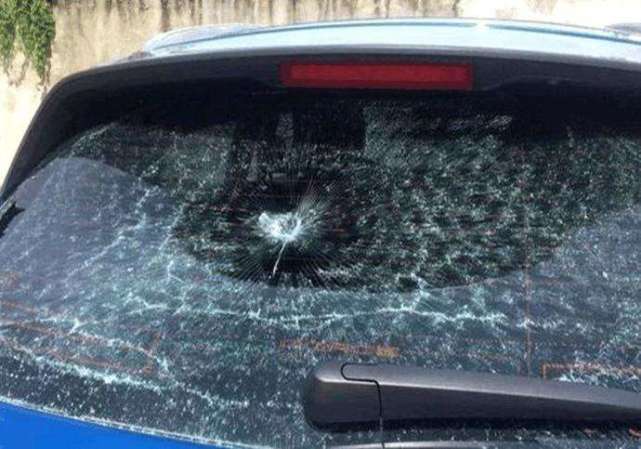 [汽车超级粉丝]共享汽车被“逼疯”了，车内发现不明液体，素质令人发指