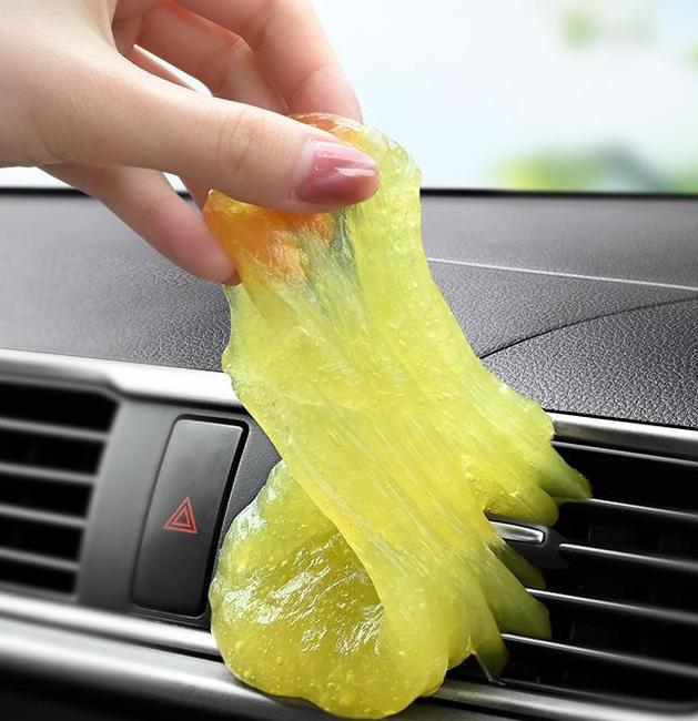 [汽车大搜罗]车子内饰太脏，自己不知道该怎么清洗？试试这几招，告别洗车店！