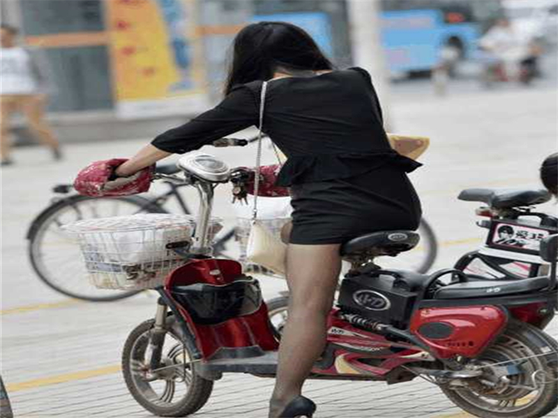 「小艾v汽车」交警：电动车新规即将执行，违规罚款最低500元！下个月开始实行