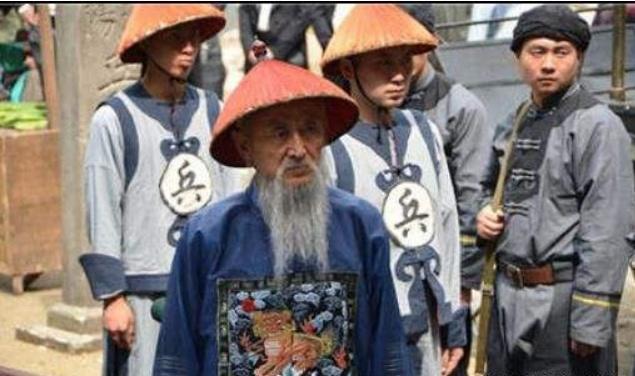 清朝军服上的“兵”和“勇”，都是朝廷正规军，一字之差有差异