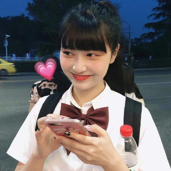 「小军才说情感」异性聊天：对方突然玩“失联”？试试这3条消息，在不在乎就知晓