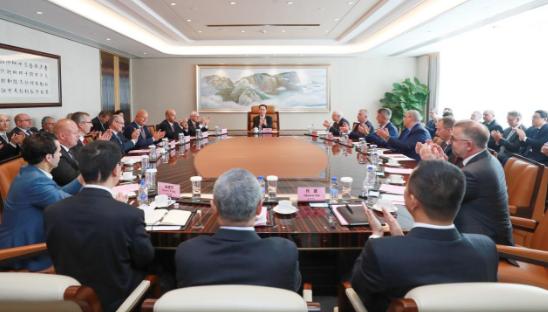 「济南时报」为了造车联手世界汽车工程技术龙头 如此大格局许家印到底在下一盘多大的棋？