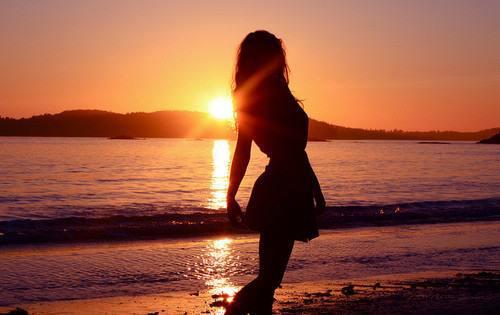 「领略情感世界」故事的结局都会是美好的，如果不是，那就还不是结局