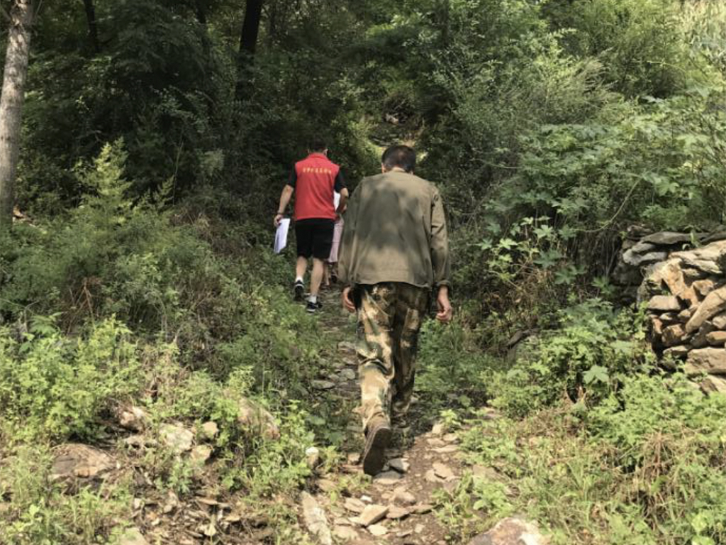 成美慈善基金会：亲爱的你，怎么不笑一笑？