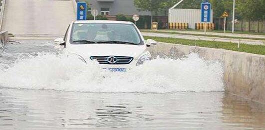 「车大白」电动汽车泡水以后，如何检查才能排除安全隐患呢？