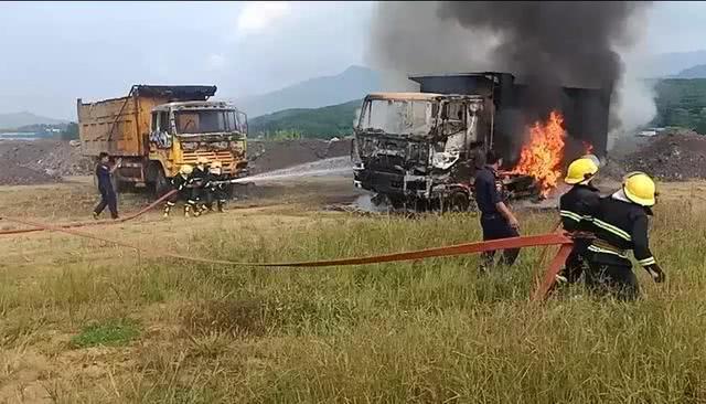 缅北又有货车遭纵火，网友猜测“真凶”，佤联军作出回应