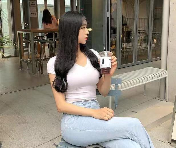 「老蒋书房」人生是一本书，封面是父母给的，内容是自己写的