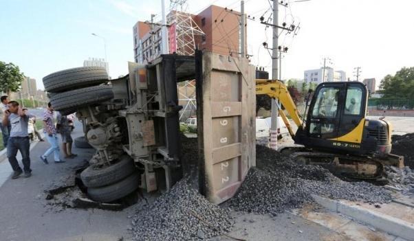 #九零后聊车#老司机：生活中这4样东西堪称“轮胎杀手”！沾上不爆胎都得换胎