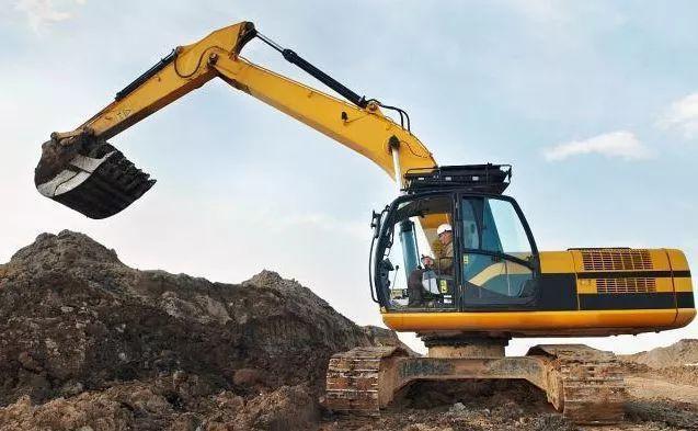 「中国工程机械信息网」挖掘机为什么可以连续旋转而油管不会缠绕，原来全靠这个零件