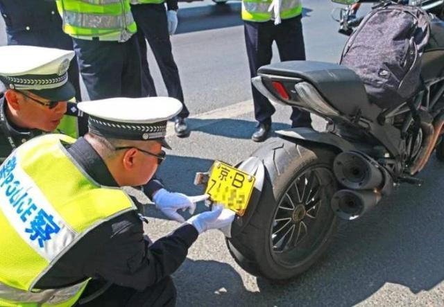 【凯唱评车】玩摩托车到底有多“烧钱”？听摩友算了笔账，网友：这才是有钱人