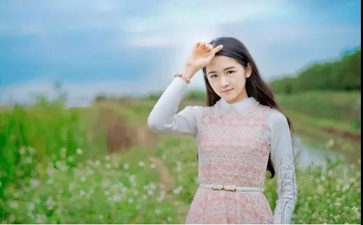 「春风知雨」有人说，认真你就输了，可是不认真的话，这辈子你就废了