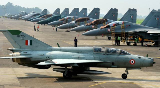 印度空军战机连连坠毁，究竟是什么原因