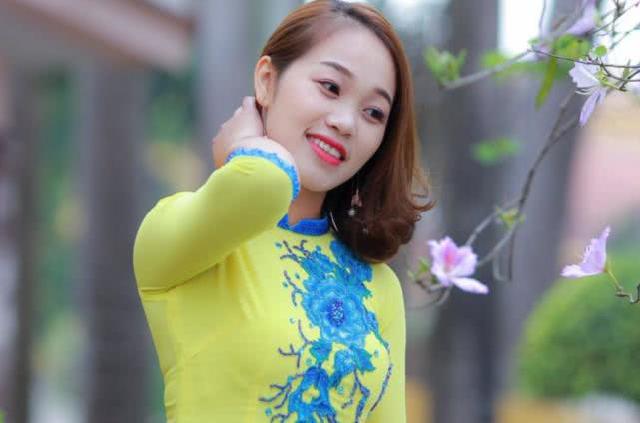 「身心驿站」女人身上的“体香”到底从哪来的？看看3个女人的心里话