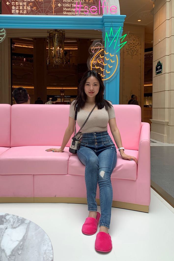 励志晶霞@愉快的生活是不能与各种美德分开的