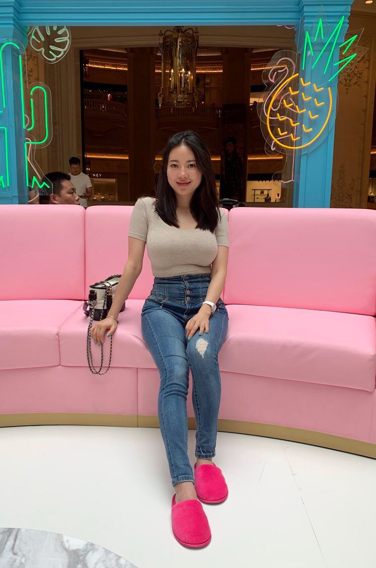 励志晶霞@愉快的生活是不能与各种美德分开的