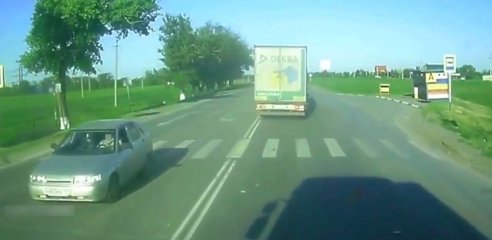 [泼墨书青春]为何内行人从不买SUV？交警：这才是聪明人啊