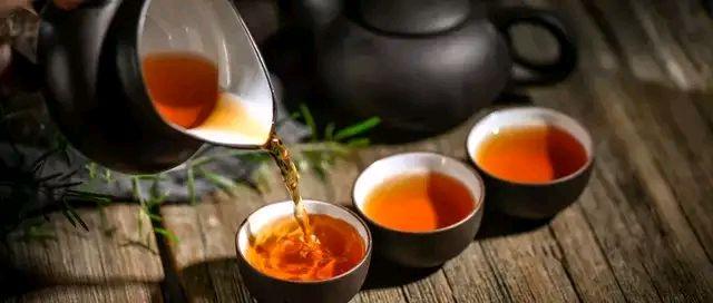 樵夫侃文化■人到中年，遇人三不言，遇事三不语，遇境三不为！