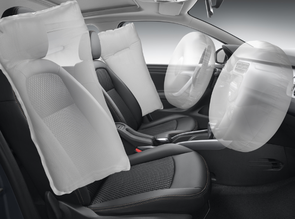 汽车四号码头：安全气囊弹出后，重装要多少钱？内行人说漏嘴，你可能不会相信