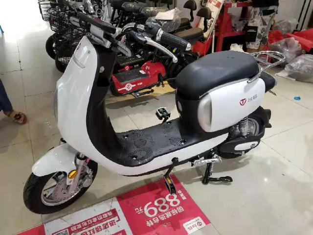 「汽车实验室」新国标电动车怎么样，为何售价比超标电动车还贵？