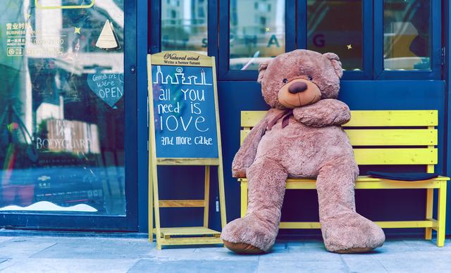 佳作有约：你迟早会明白，真正厉害的人，往往少言寡语