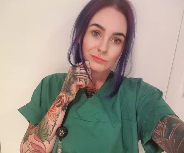 世界上纹身最多的女医生，直言想挑战医学界的刻板印象