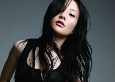 #情感文艺短句#情商低的女性有哪些表现？