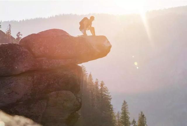 【美文鉴赏】记住了，靠自己，才最踏实
