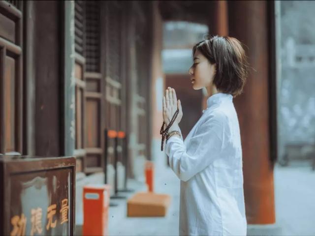 【晨秀霞光】好人品终会有好机会；有良心终会被器重！