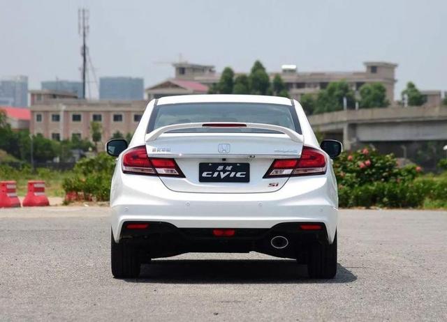 「汽车资讯」越开越值钱！这些神车二手卖得比新车还贵，你的座驾上榜了吗？