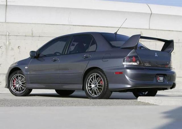 「汽车资讯」越开越值钱！这些神车二手卖得比新车还贵，你的座驾上榜了吗？