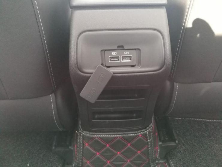 车家号@选车必看三大件，但那些被车企忽略的小配置，同样很重要