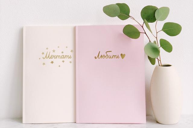 凌小麦@如有来生，愿做花草，不悲不喜，安之若素