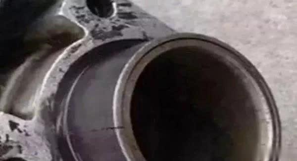 小饶解车■机油进水是很常见的故障，这5大原因是关键！