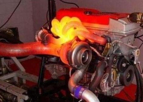 【九零后聊车】汽车不熄火一直开能跑多少公里？事实告诉你答案