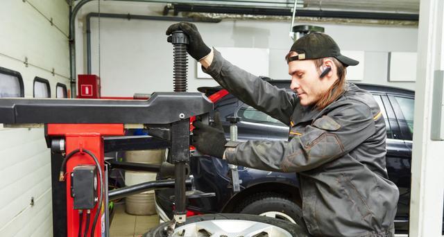 「车家号」爱车油耗直线升，别急！检查这3处，汽车省油马力足