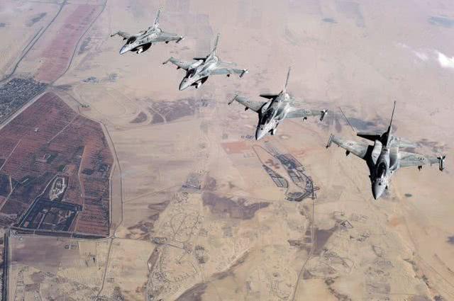 美两大中东盟友开战，大批F16炸垮美械部队，伊朗欢呼不战而胜