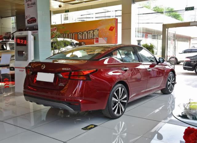 #阿毛聊汽车#合资B级车怎么选？不如看看它，进口国六2.0L引擎，油耗6个