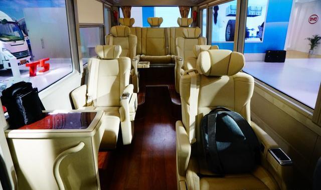 #试车极速报告#新能源高端商务用车典范，全新比亚迪C6核心技术解析